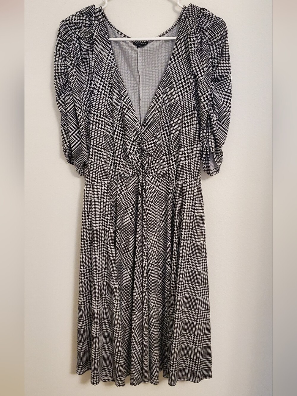 Torrid Size 3 Knit Cinch Front Skater Dress Houndstooth Pattern